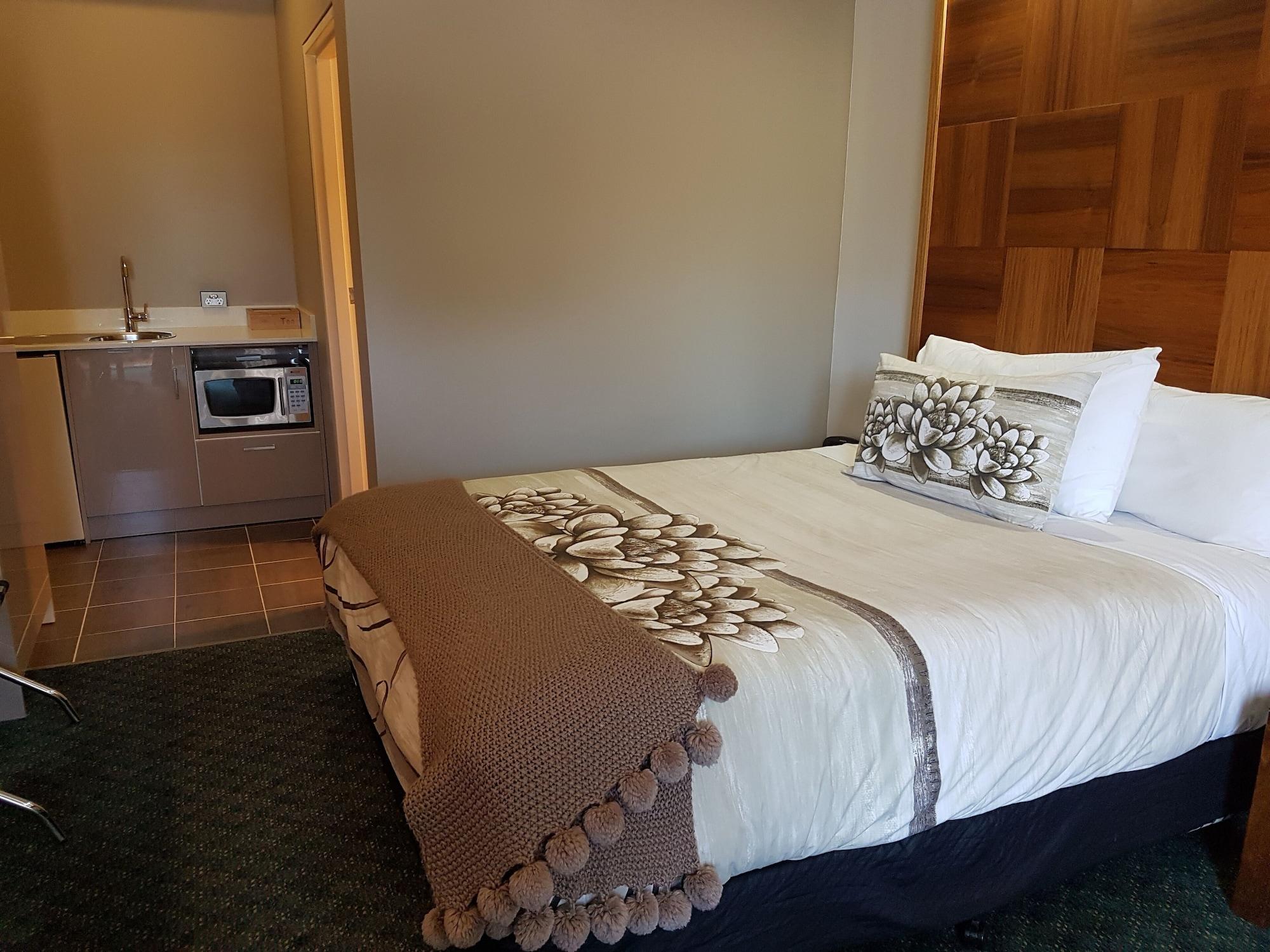 Golden Age Motor Inn Queanbeyan Ngoại thất bức ảnh