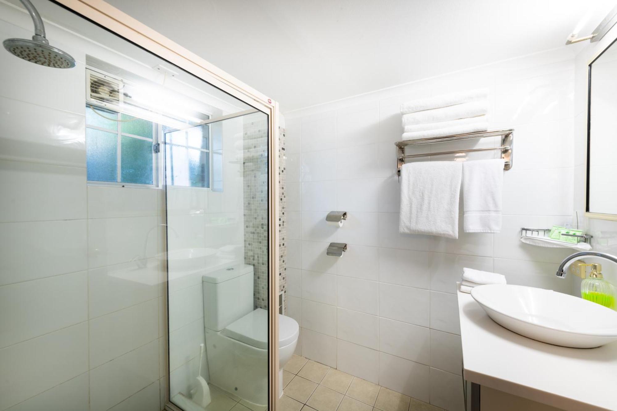 Golden Age Motor Inn Queanbeyan Ngoại thất bức ảnh