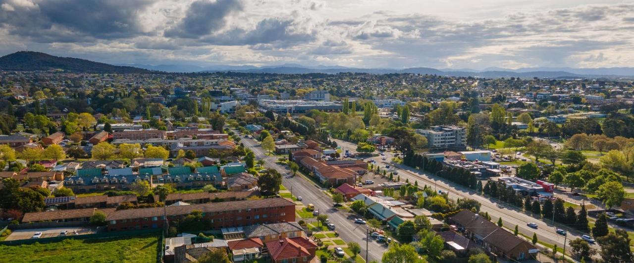 Golden Age Motor Inn Queanbeyan Ngoại thất bức ảnh